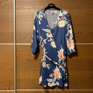 Flora Nikrooz Floral Knit Three Piece Pajama Set NWOT